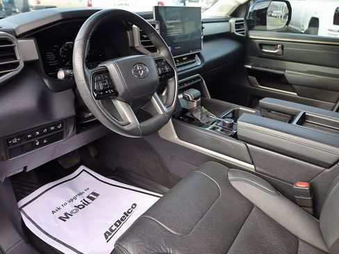 Used 2024 Toyota Tundra Limited AWD/4WD image 12