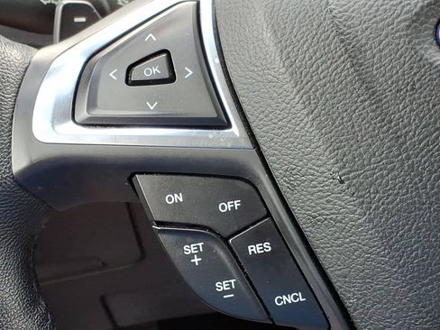 Used 2018 Ford Edge SEL w/ Equipment Group 201A AWD/4WD image 24