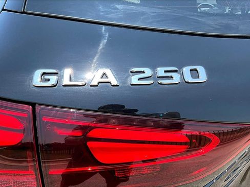 New 2026 Mercedes-Benz GLA 250 image 7