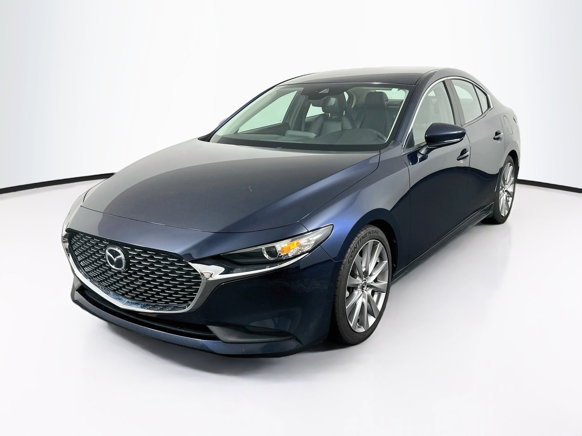 Used 2020 MAZDA MAZDA3 AWD Sedan w/ Select Package image 3