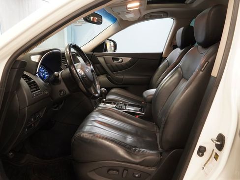 Used 2015 INFINITI QX70 AWD w/ Premium Package image 6