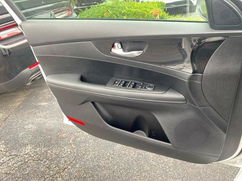 Used 2023 Kia Forte GT-Line FWD image 22