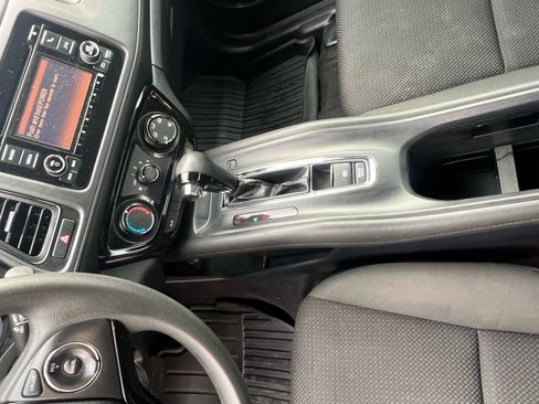 Used 2020 Honda HR-V LX image 26