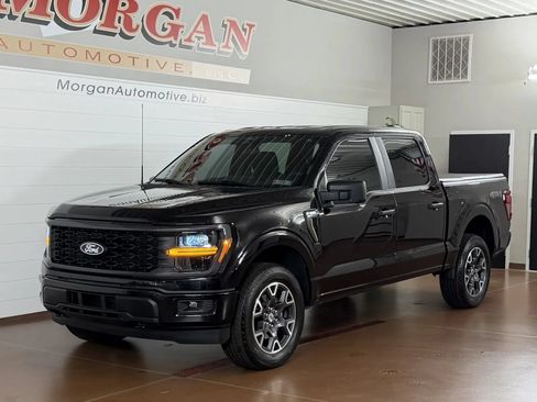 Used 2025 Ford F150 STX w/ Equipment Group 200A AWD/4WD image 8