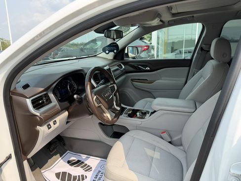 Certified 2020 GMC Acadia SLE w/ Driver Convenience Package AWD/4WD image 17