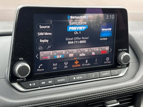 Certified 2023 Nissan Rogue SV image 21