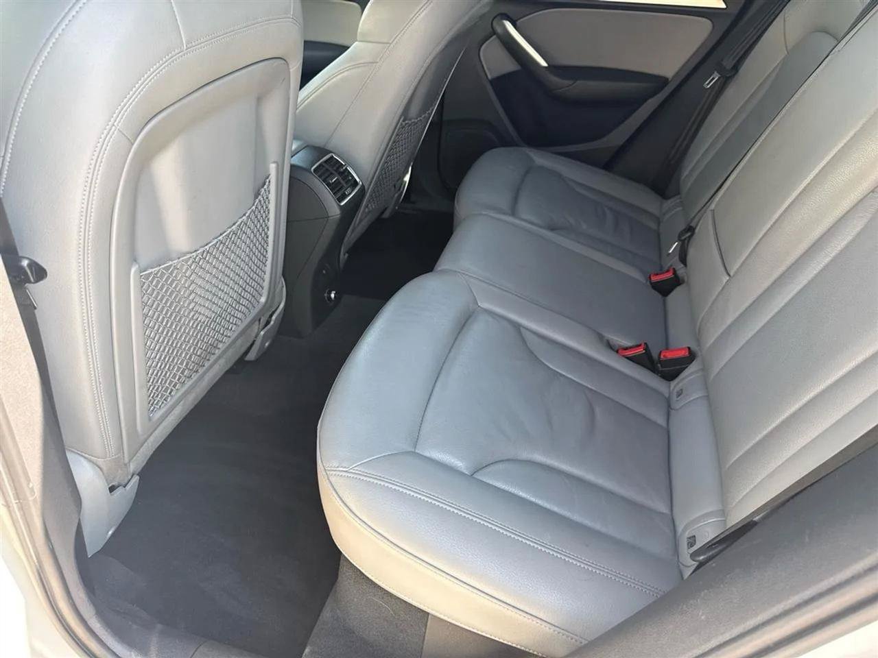 Used 2018 Audi Q3 2.0T Premium w/ Convenience Package FWD image 44
