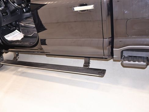 Certified 2024 Ford F250 Platinum image 47