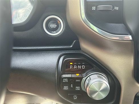 Used 2022 RAM 1500 Laramie image 32