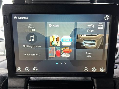 Used 2021 Chrysler Pacifica Touring-L w/ Uconnect Theater Family Group image 25