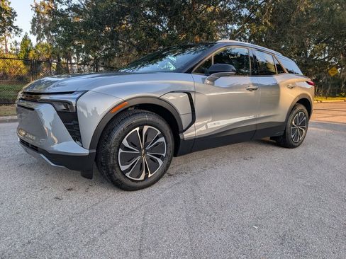 New 2026 Chevrolet Blazer EV LT image 3