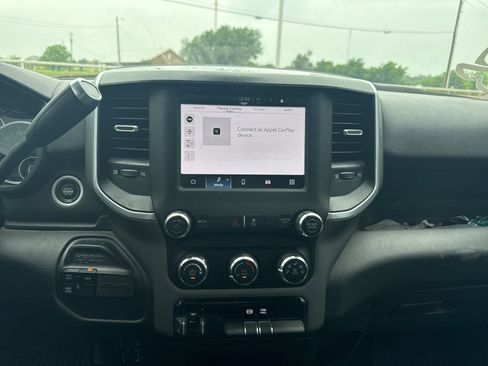 Used 2022 RAM 2500 Big Horn AWD/4WD image 13