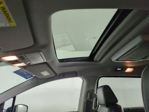Certified 2024 Honda Odyssey Elite image 24