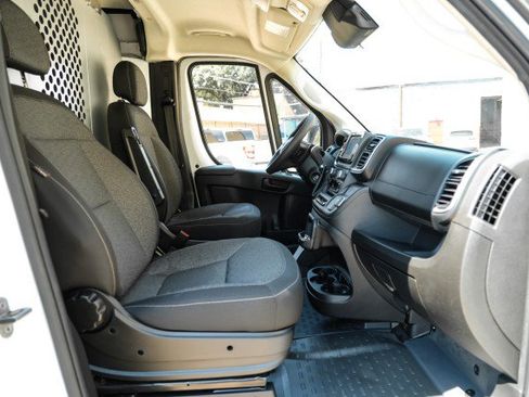 Used 2023 RAM ProMaster 2500 FWD image 30