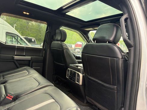Used 2018 Ford F250 Platinum w/ Platinum Ultimate Package AWD/4WD image 49