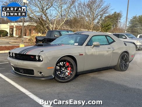 Used 2023 Dodge Challenger R/T Scat Pack w/ Plus Package image 1