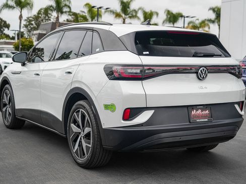 Used 2023 Volkswagen ID.4 S RWD image 8