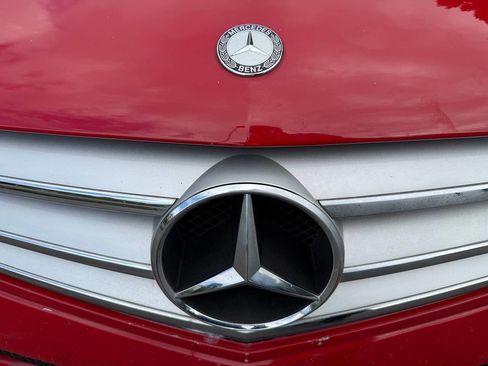 Used 2013 Mercedes-Benz C 300 4MATIC Sedan image 21