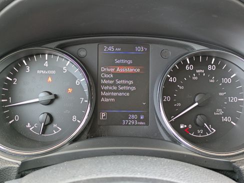 Used 2019 Nissan Rogue SV FWD image 23