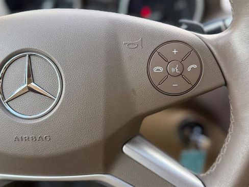 Used 2011 Mercedes-Benz ML 350 4MATIC image 27
