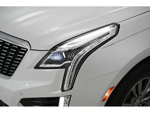 Used 2022 Cadillac XT5 Premium Luxury w/ Technology Package image 23