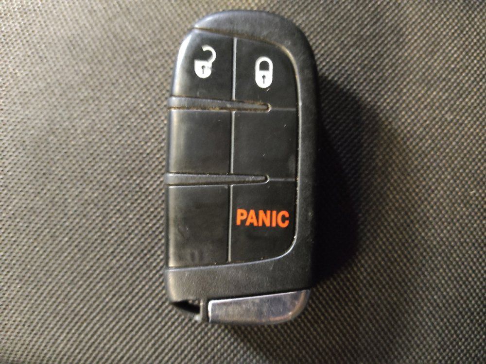 Used 2021 Jeep Renegade Latitude FWD image 32