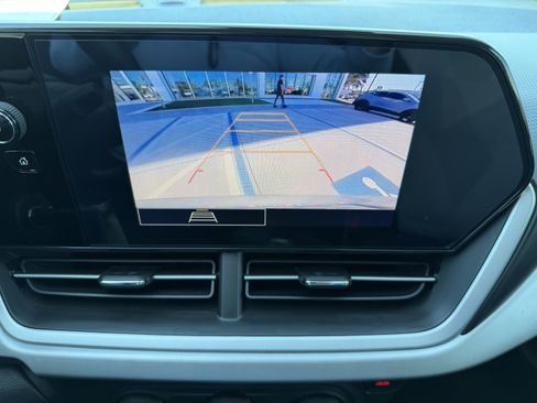 Used 2024 Chevrolet Trax LS w/ Driver Confidence Package image 17