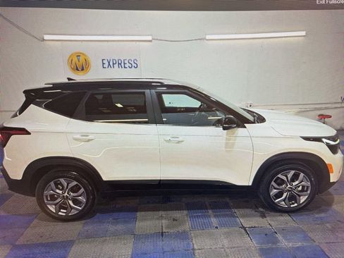 Used 2024 Kia Seltos S FWD image 2
