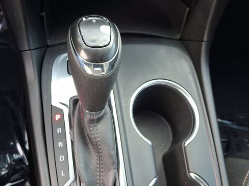 Used 2020 Chevrolet Equinox LT image 13