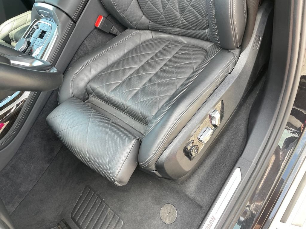Used 2024 BMW X7 xDrive40i AWD/4WD image 24