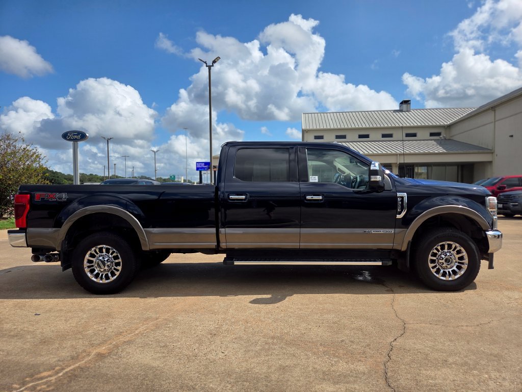 Used 2022 Ford F350 Lariat w/ Lariat Ultimate Package AWD/4WD image 4