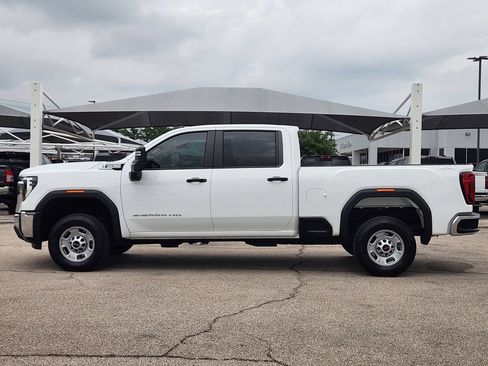 Certified 2025 GMC Sierra 2500 Pro w/ 1SA Pro Safety Plus Package AWD/4WD image 4