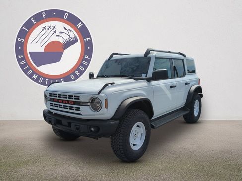 New 2026 Ford Bronco Heritage Edition AWD/4WD image 2