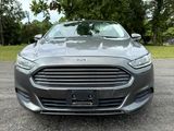 Used 2013 Ford Fusion SE image 2
