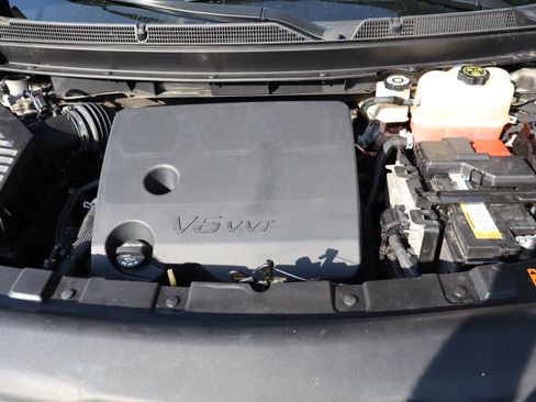 Used 2020 Buick Enclave Essence w/ Sound and Sites Package FWD image 49