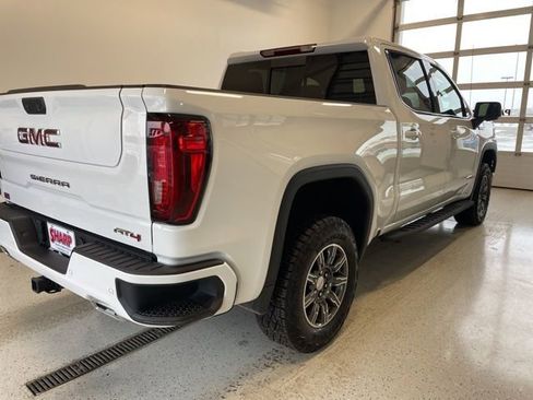 Used 2024 GMC Sierra 1500 AT4 w/ AT4 Premium Package image 8