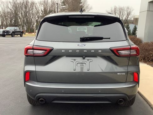 Certified 2023 Ford Escape ST-Line w/ Tech Pack #1 image 5