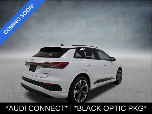 Used 2024 Audi Q4 e-tron Premium Plus w/ Premium Plus image 4