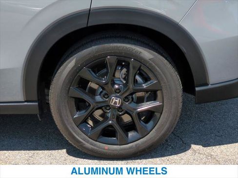 Certified 2024 Honda HR-V Sport image 11
