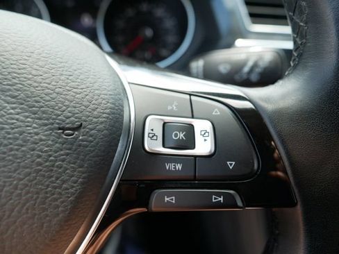 Used 2019 Volkswagen Tiguan SE AWD/4WD image 27