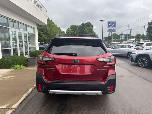 Used 2021 Subaru Outback Limited AWD/4WD image 4