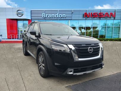 Certified 2022 Nissan Pathfinder Platinum w/ Cargo Package