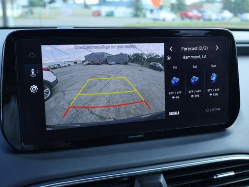 Used 2023 Hyundai Santa Fe SEL image 4