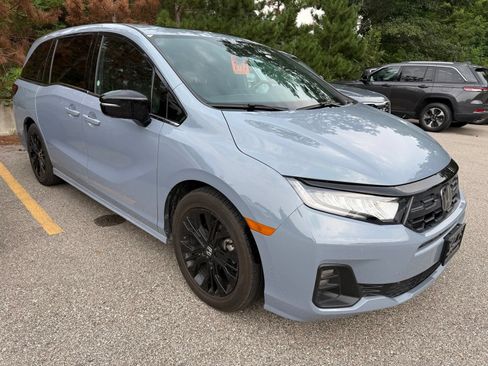 Used 2025 Honda Odyssey Sport-L image 1