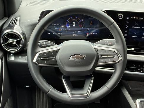 New 2026 Chevrolet Equinox LT w/ Midnight Edition AWD/4WD image 21