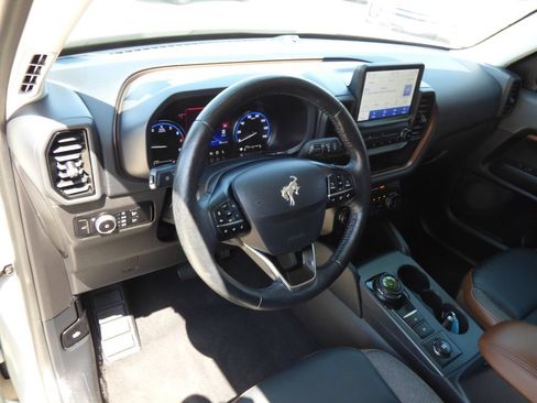 Used 2023 Ford Bronco Sport Outer Banks w/ Tech Package AWD/4WD image 20