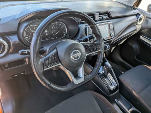 Used 2021 Nissan Versa SR FWD image 14