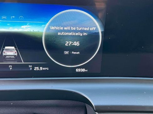 Used 2025 Kia Seltos SX image 27