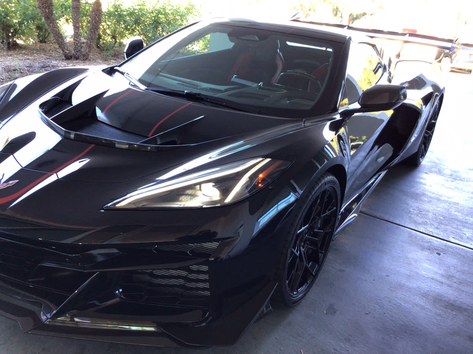 Used 2026 Chevrolet Corvette ZR1 w/ ZR1 Carbon Fiber Aero Package RWD image 2