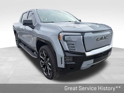Used 2024 GMC Sierra EV Denali image 22
